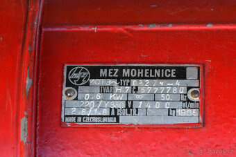 3fázový elektromotor MEZ Mohelnice OP27N-4, 0.6 kW, 1400 ot - 2