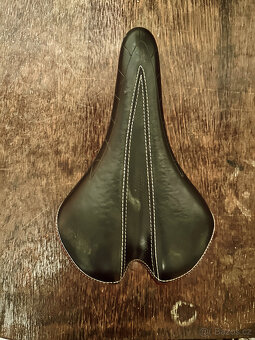 Specialized sedlo Body Geometry - 2