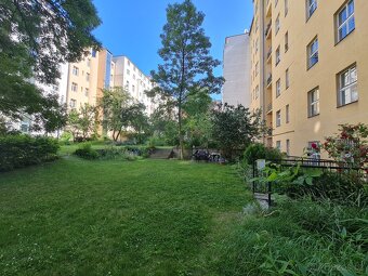 Prodej bytu 2+1 (50,5 m2), Baranova, Praha 3 - 2