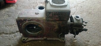 Prodám blok motoru deutz - 2