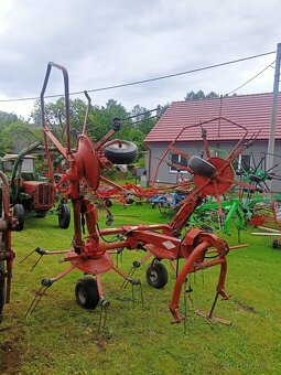 Obraceč sena Kuhn 5 m - 2