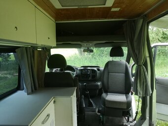Obytná dodávka Ford Transit - 2