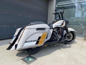 Prodám Harley-Davidson Road King Bagger 2017, 25200km - 2