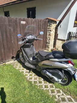 Peugeot Geopolis 500 - 2