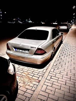 MB w220 s320 benzin 1998 na náhradní díly jako celek - 2