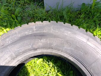 Michelin 225/75/17,5 - 2
