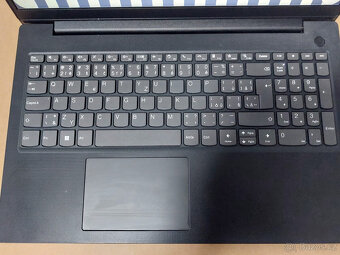 Lenovo V15 G3 – i3/8GB/256GB NVMe – Windows 11 Pro - 2