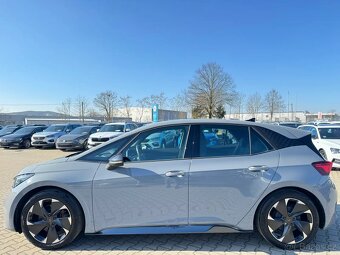 Cupra Born 170kw model 2022,kamera,tepelko,keyless, 450km - 2
