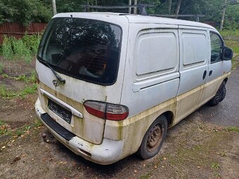 Hyundai H1 2.5 tdi 73 kw r.v.2006 - 2