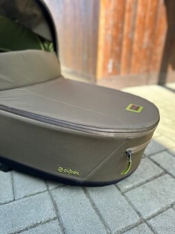 Cybex priam korbička 4.0 - 2