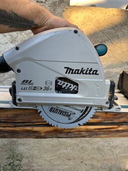 Makita DSP600ZJ AKU Ponorná pila - 2