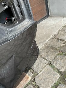 Páté dveře na Passat B7 combi, kód barvy LB8R - 2