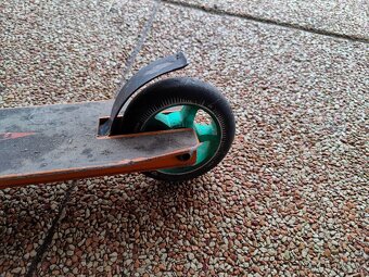 Freestylová koloběžka - 2