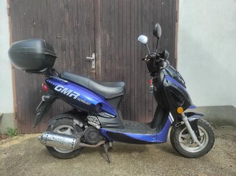 Skůtr 125ccm - 2
