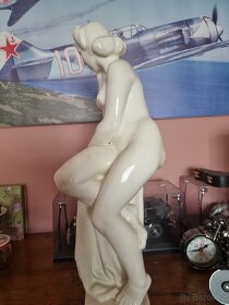 Socha ženy ArtDeco - 2