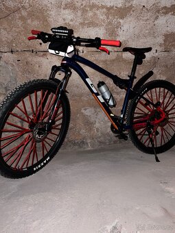 „Horské kolo GT ROGTYD 29“ - 2