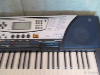 YAMAHA PSR 340 - 2