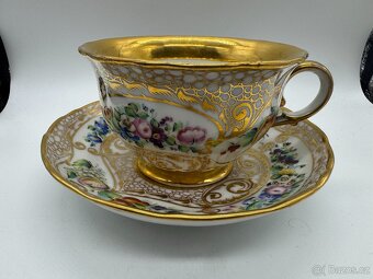 Sběratel nabízí staré porcelánové šálky s podšálky - 2