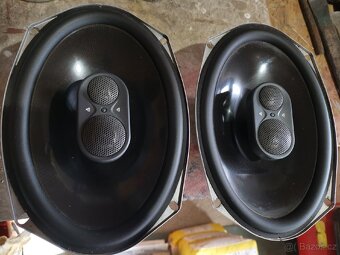Prodám 3 pásmové reproduktory jvc 2x100w rms - 2
