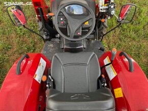 Malotraktor TYM F25 s čelním nakladačem korejský - 2