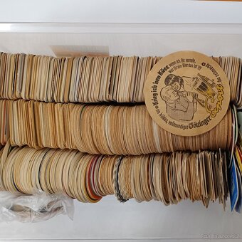 Pivní tácky - 800ks - zahraniční - 2
