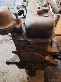 Motor Fiat 850 Spider 100 GS Prahy Fiat 127 a  850 Berlina S - 2