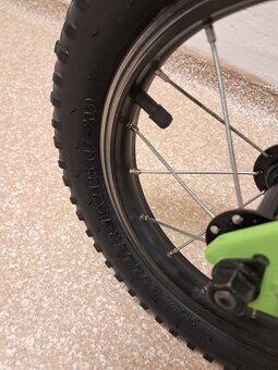 Dětské kolo Specialized Hotrock 12" - 2