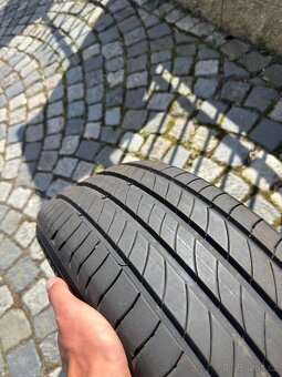 MICHELIN 205/55 R17 - 2