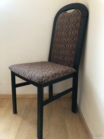 6 ks polstrovaná židle černé dřevo - 2