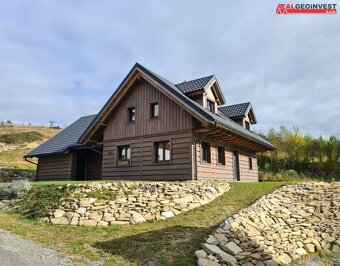 Dvě horské chaty navzájem propojené , 240m2, pozemek 834m2 - 2