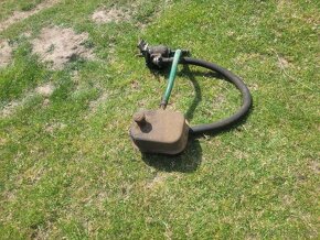 Ruční pumpa - 2