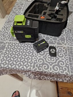 Nivelační Laser 2xbaterie 4D 16line,Nove - 2