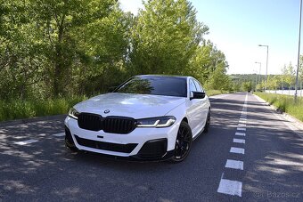 BMW 5 Touring 530d xDrive Mperformance LED+ 360cam Webasto - 2