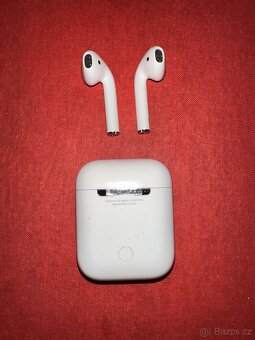Apple AirPods 2 (na díly) - 2