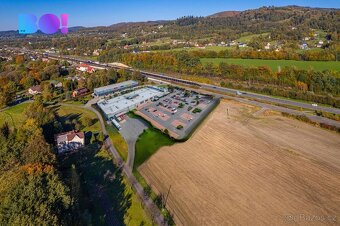 Prodej komerčního pozemku 23 535 m², Návsí - 2