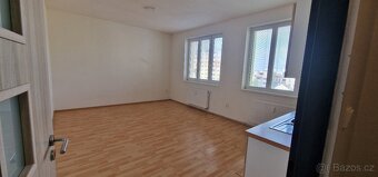 1+kk 40m2 centrum Veselí nad Moravou - 2