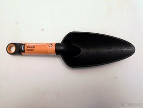 Lopatka Fiskars 137000 - 2