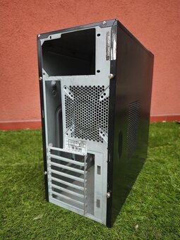 PC skříň - 2