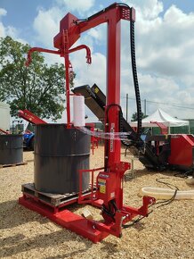 Hydraulická balička dřeva za traktor - 2