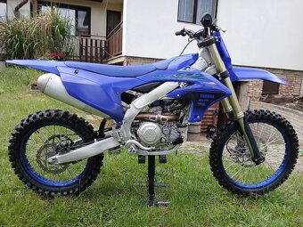 Yamaha YZ450 - 2