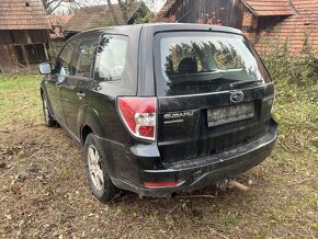 Subaru forester SH 2.0 Diesel, Díly. - 2
