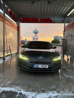 Škoda Superb 2.0.TDI 110kw automat - 2
