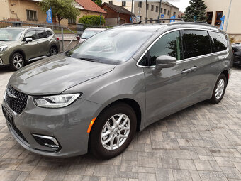 Chrysler Pacifica 3,6L V6 , kůže, radar, 2022 REZERVACE - 2