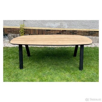 Masivní jídelní stůl - Kenia 210 cm - 2
