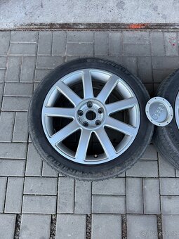 Audi kola s-line - 2