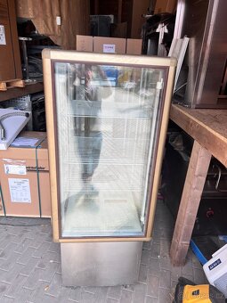 Chladící vitrína s led osvetlením Tecfrigo Innova 1000 - 2