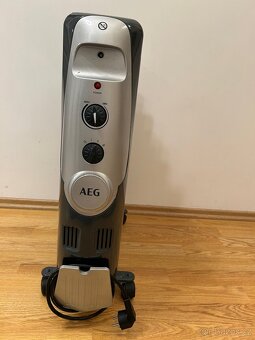 Nový olejový radiátor AEG - 2