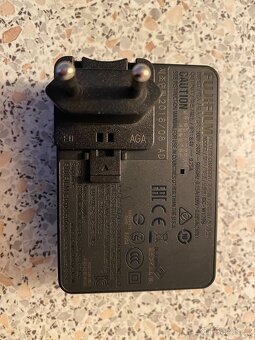nabíječka Fujifilm BC-W126S Battery Charger for NP-W126 - 2