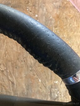 Chrysler 300c SRT volant - 2