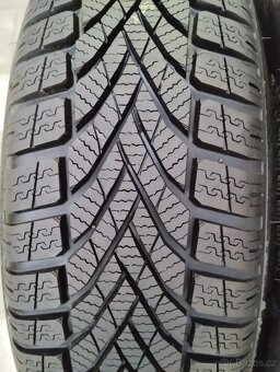 Falken Eurowinter HS02 185/65 R15 88T - 2